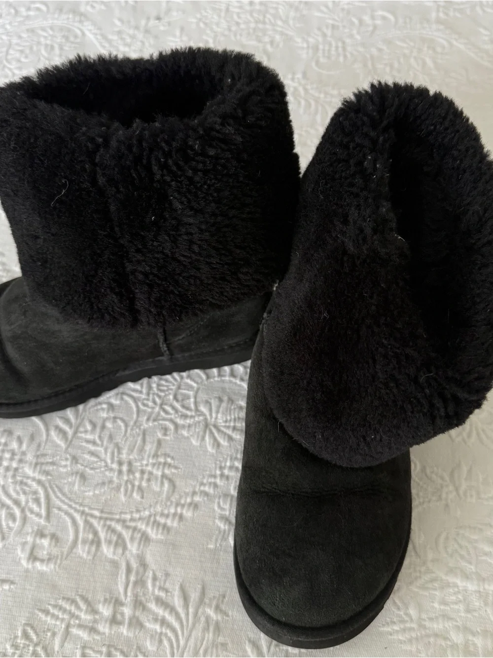 UGG Black Fur Trim Shearling Winter Boots size 6
